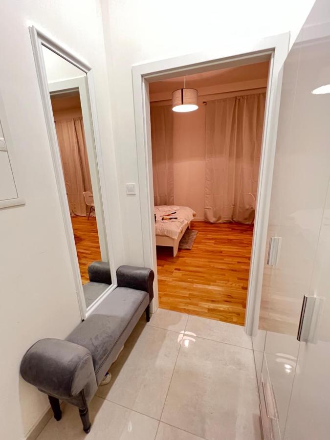 New Apartments Chain Florenc Prague Exterior photo