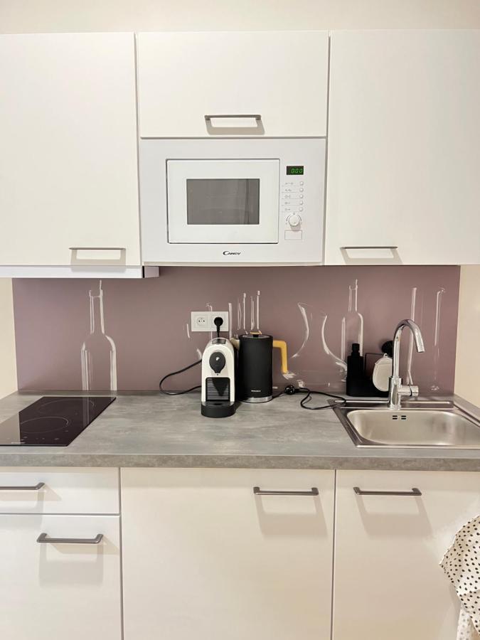 New Apartments Chain Florenc Prague Exterior photo